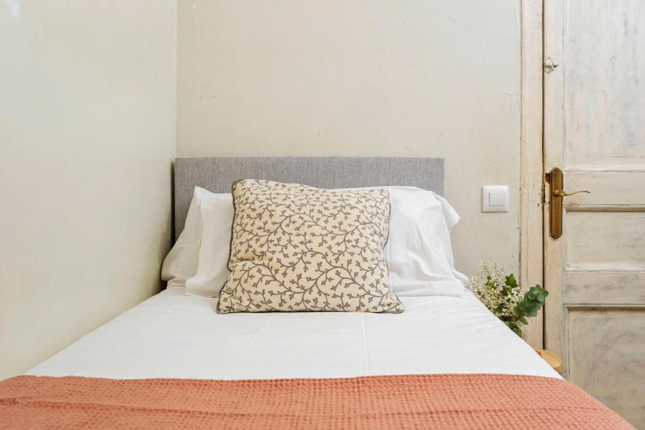 Ferienwohnung Flateli Poble Sec Barcelona Exterior foto